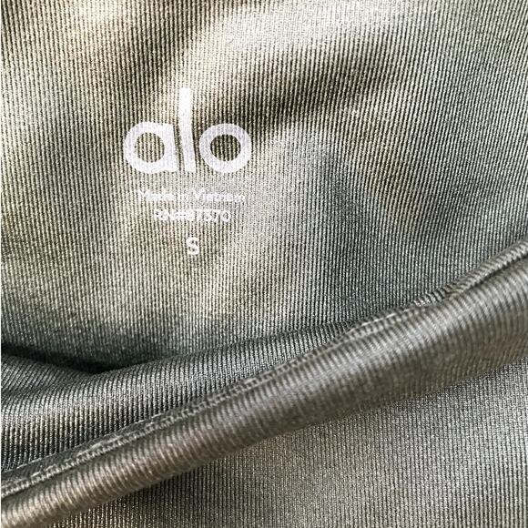 Alo Yoga Basil Green Idol Ruched Leggings size S - Picture 6 of 9